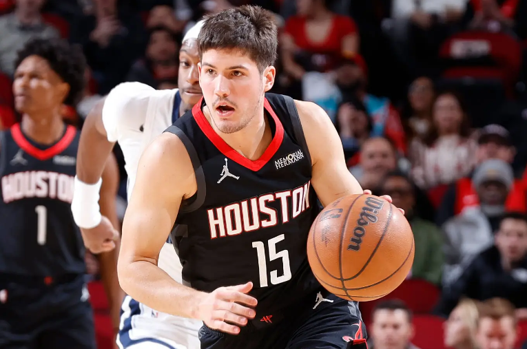 贝博体育-一次又一次打铁，火箭后场新星面对灰熊竟然打出了灾难级的表现？